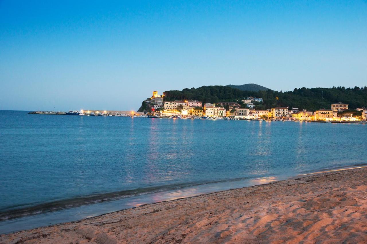 Hotel Riva Del Sole Marina di Campo Εξωτερικό φωτογραφία