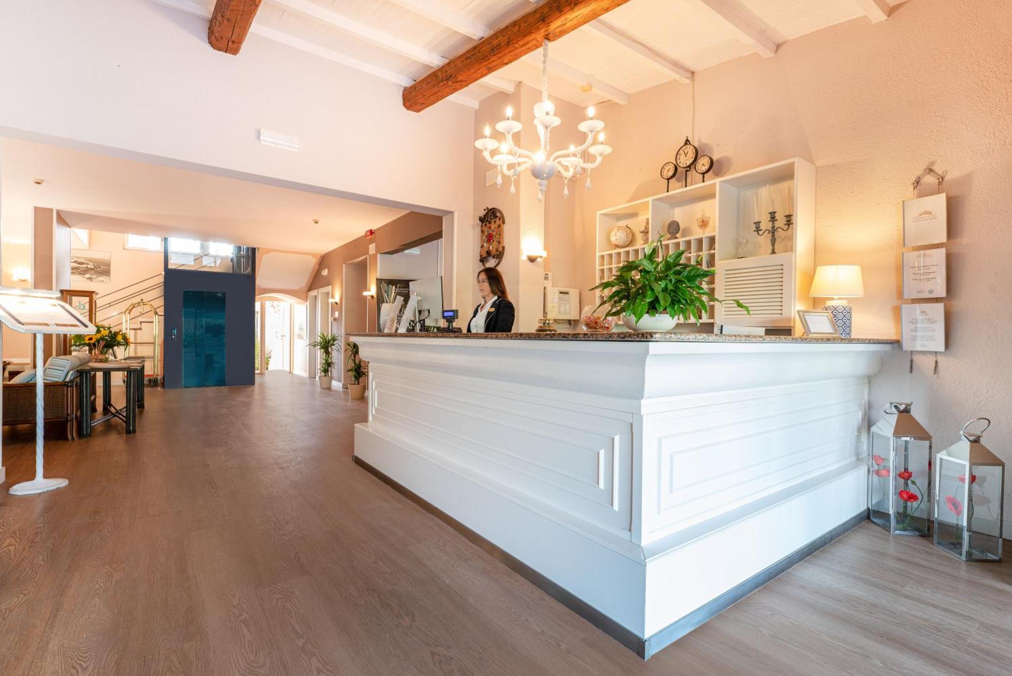 Hotel Riva Del Sole Marina di Campo Εξωτερικό φωτογραφία